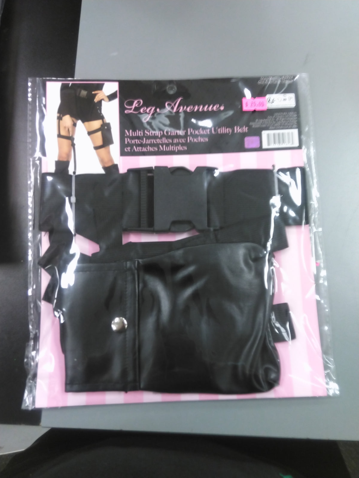 Leg Avenue Strap Garter Pocket & Belt